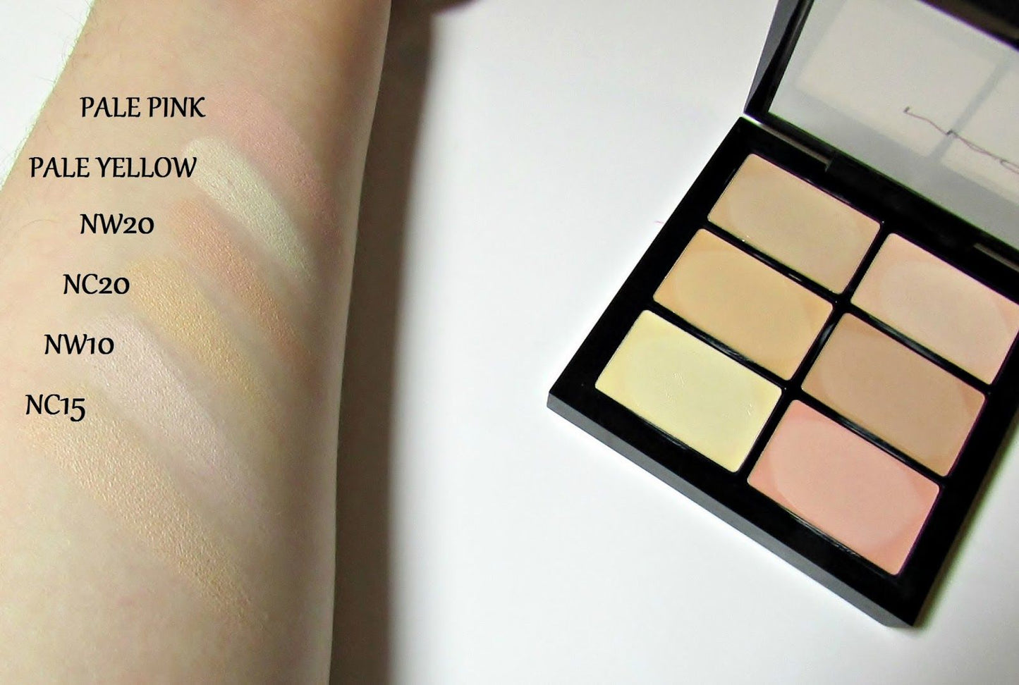 MAC Studio Fix Conceal and Correct Palette